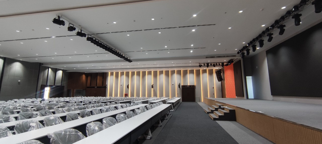 ballroom becamex - Lien Son Acoustic